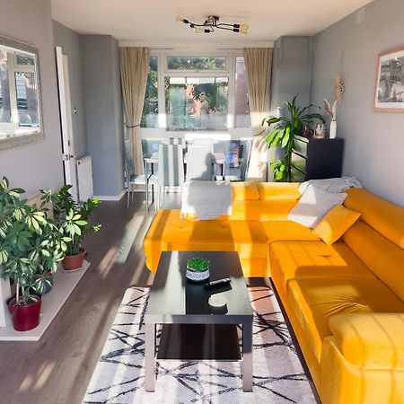 לונדון Beautiful 3-Bed Apartment At Swiss Cottage מראה חיצוני תמונה